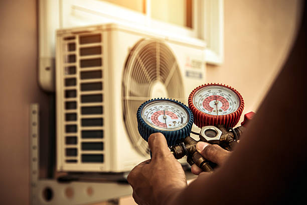 Professional Heat Pump Repair technician working in Jefferson, TX